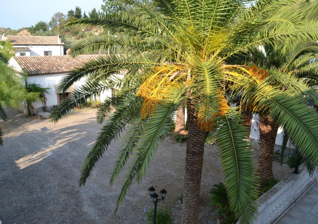 Agriturismo Malena Amica Екстер'єр фото